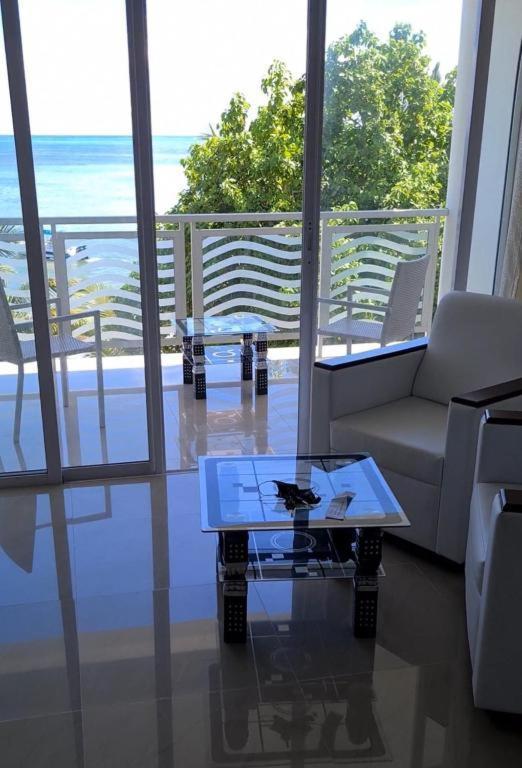 Diamond Plaza Hotel Grand Anse  Exterior photo