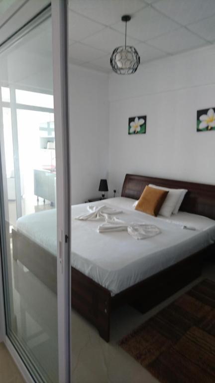 Diamond Plaza Hotel Grand Anse  Exterior photo